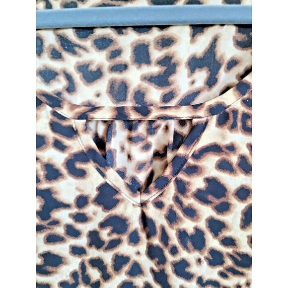 Torrid 0 Leopard Print Blouse‎ Top Elastic Gathered Long Sleeve Keyhole Neckline - Picture 3 of 6
